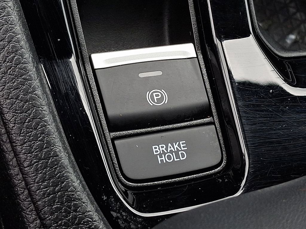 Used 2023 Honda Accord Sport image 25