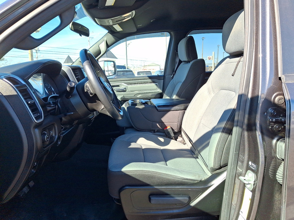 Used 2022 RAM 1500 Big Horn AWD/4WD image 22
