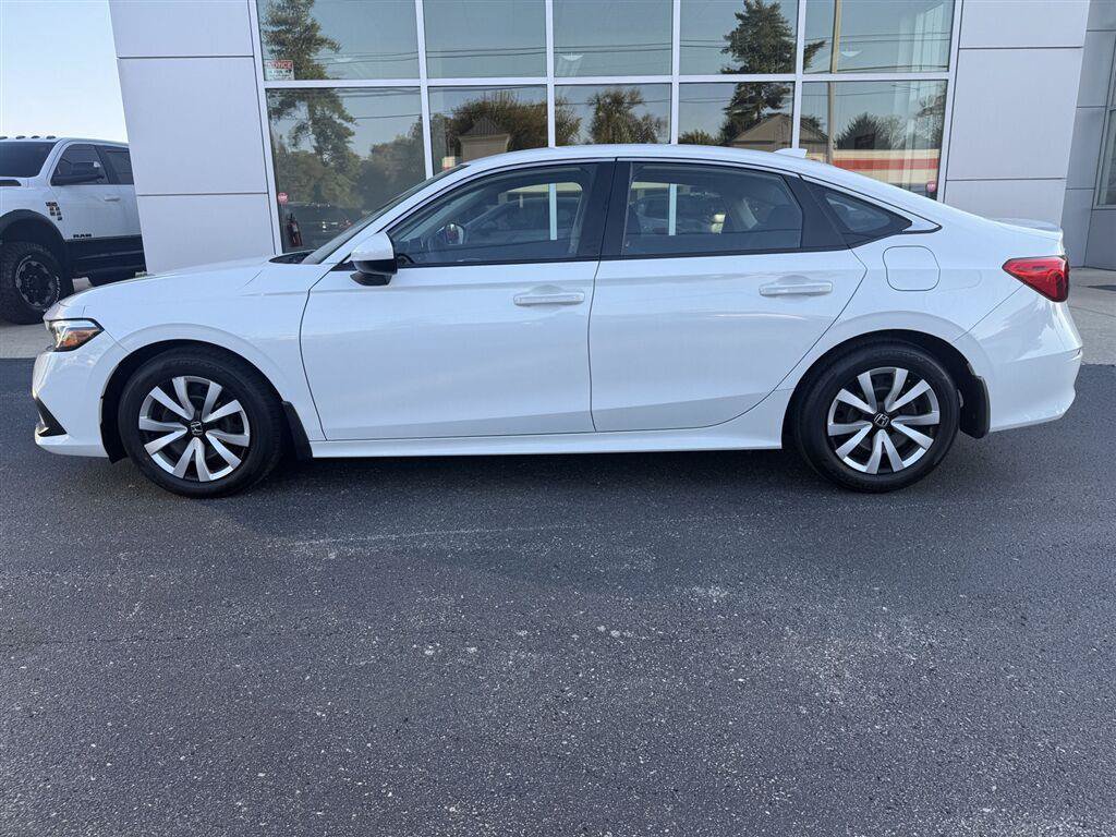 Used 2022 Honda Civic LX image 1