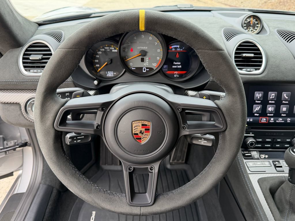 Used 2023 Porsche 718 Cayman GT4 RS image 19