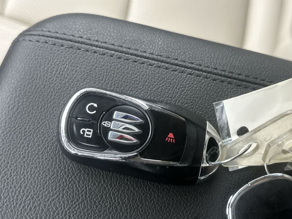 Used 2024 Buick Encore GX Avenir AWD/4WD image 27