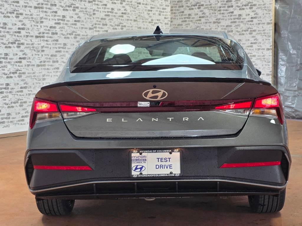 New 2026 Hyundai Elantra SEL Sport Premium FWD image 22