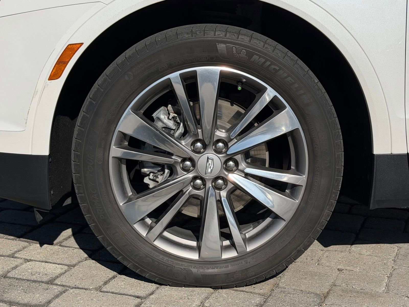 Used 2021 Cadillac XT5 Premium Luxury image 15