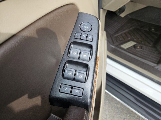 Used 2020 Chevrolet Tahoe Premier w/ Max Trailering Package image 10