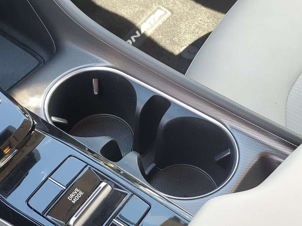 Used 2023 Hyundai Sonata SEL w/ Preferred Accessory Package FWD image 19