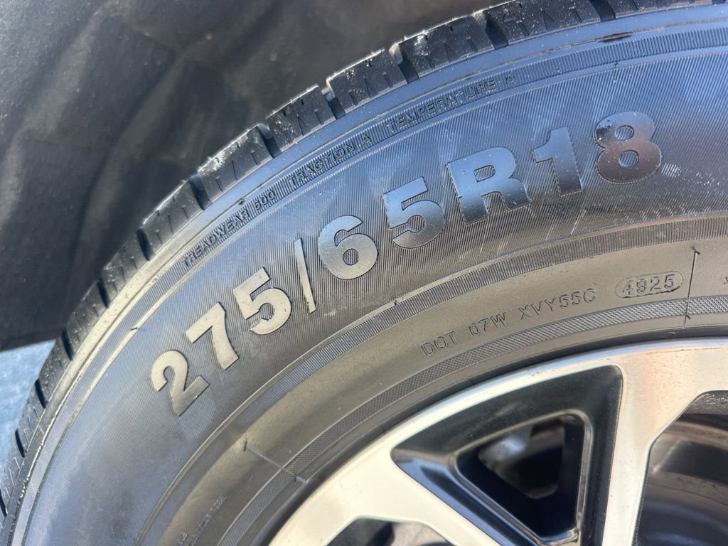 Used 2024 Ford Expedition Max XLT image 32