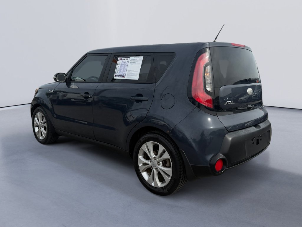 Used 2014 Kia Soul + w/ Audio Package FWD image 5