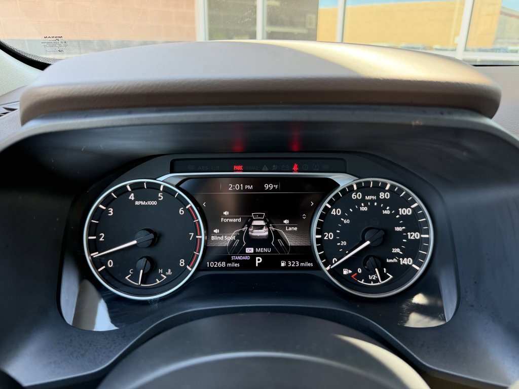 Used 2022 Nissan Rogue SL FWD image 17