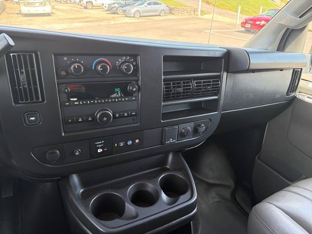 Used 2022 Chevrolet Express 3500 LS RWD image 10