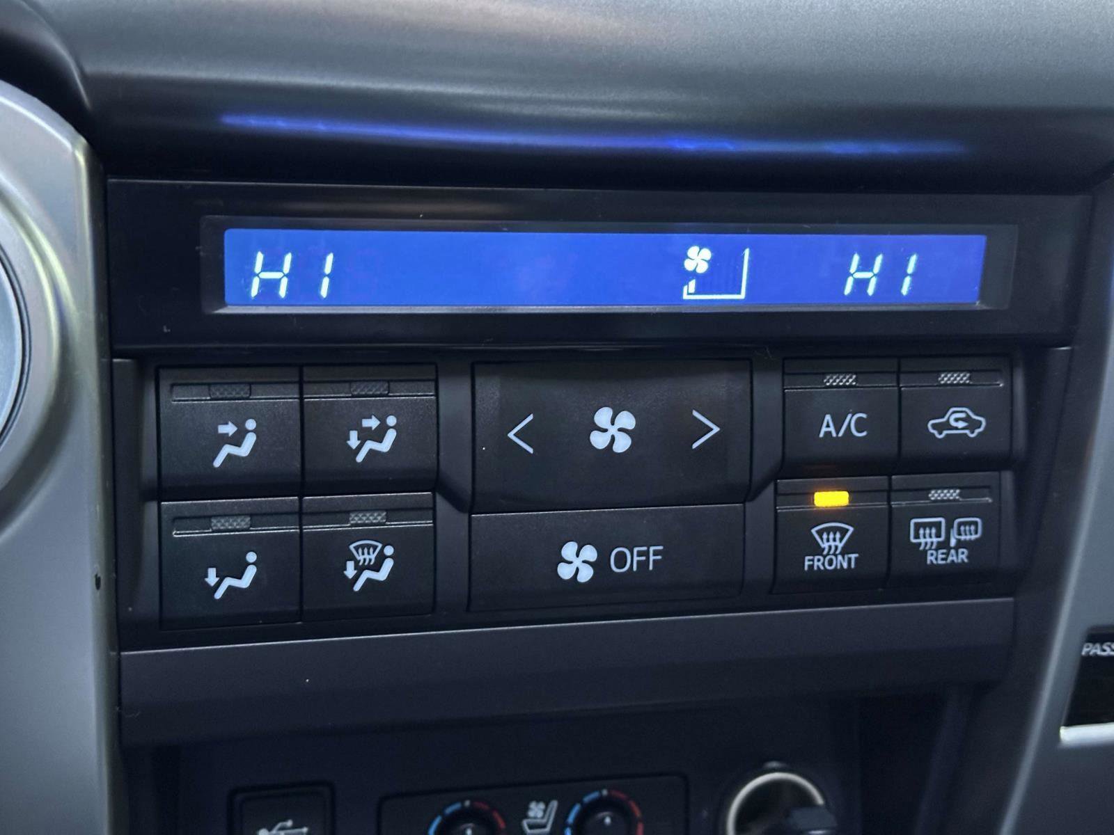 Used 2014 Toyota 4Runner Limited image 25