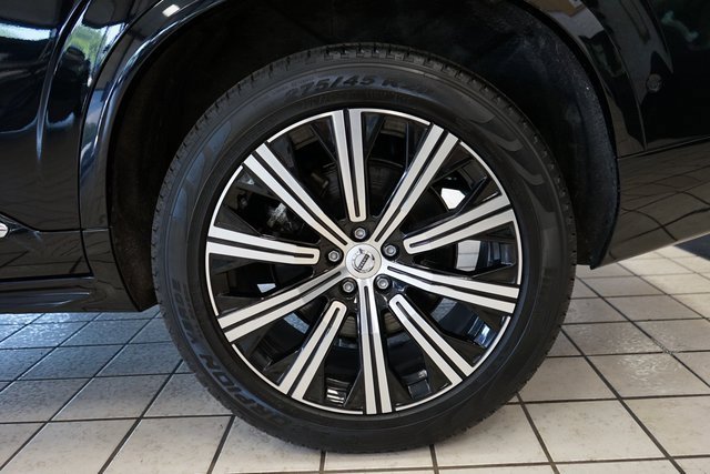 Used 2023 Volvo XC90 B6 Plus image 60