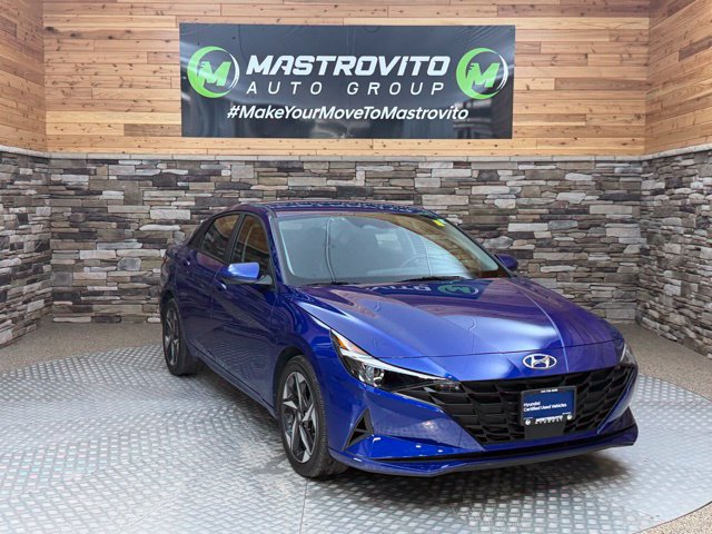Certified 2023 Hyundai Elantra SEL w/ Convenience Package FWD image 2