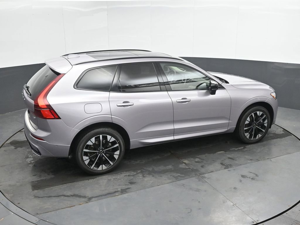 New 2026 Volvo XC60 T8 Plus w/ Climate Package AWD/4WD image 27