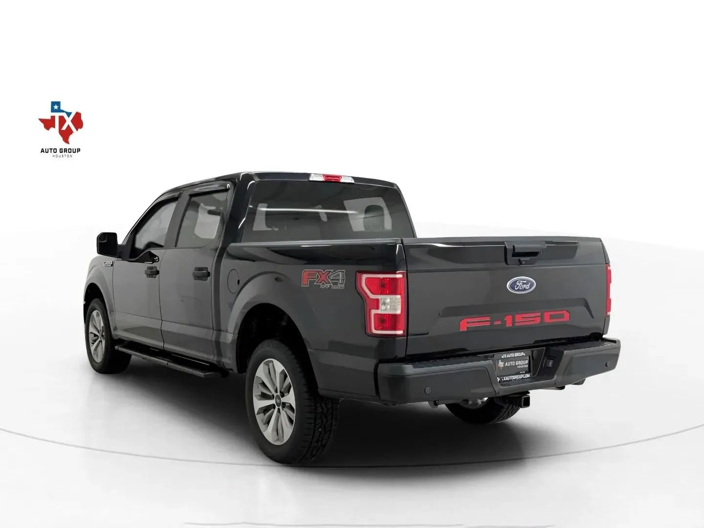 Used 2018 Ford F150 XL w/ Equipment Group 101A Mid AWD/4WD image 4