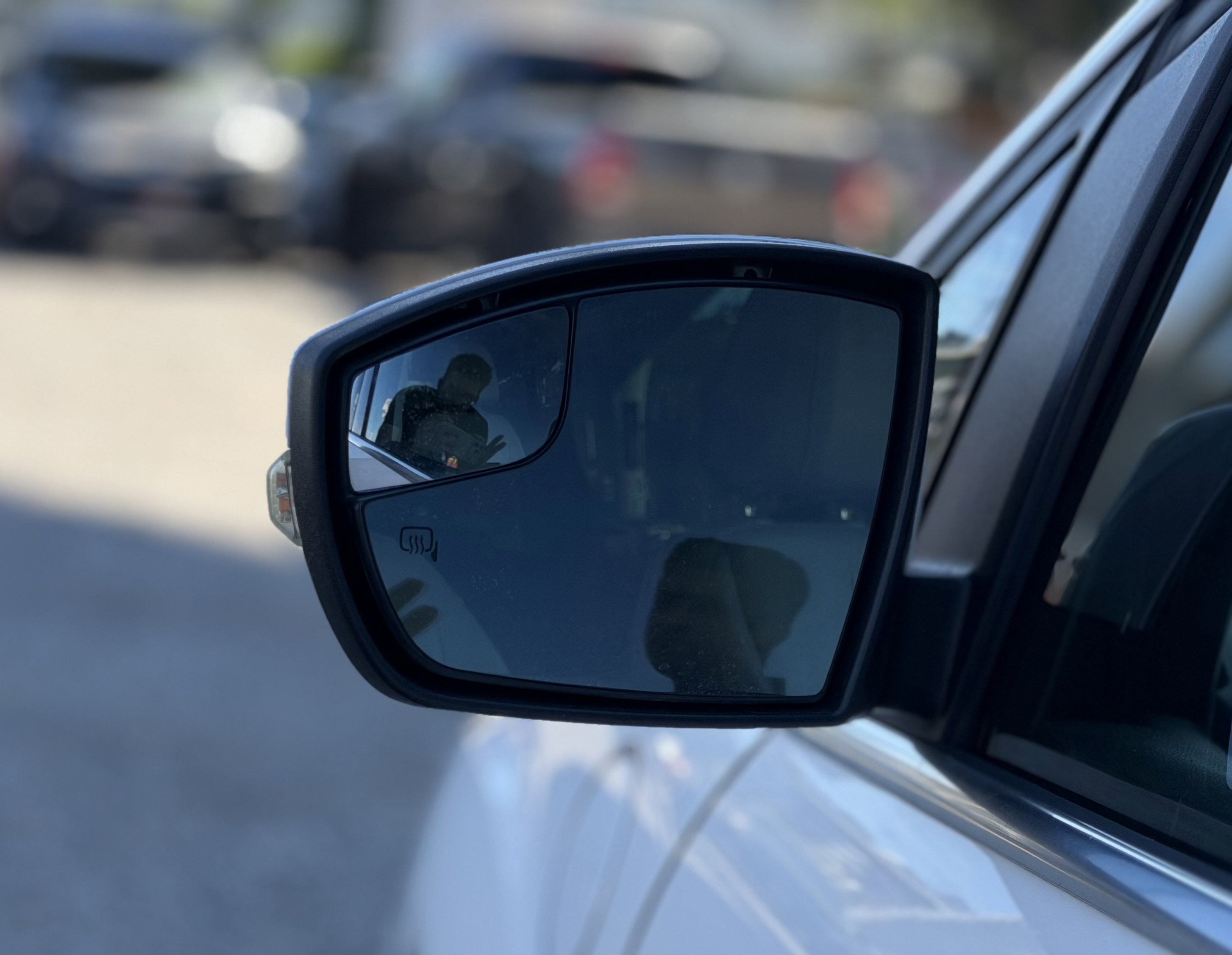 Used 2016 Ford C-MAX Energi SEL w/ Equipment Group 302A image 14