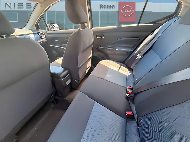 Used 2025 Nissan Versa SV w/ Trunk Package FWD image 21