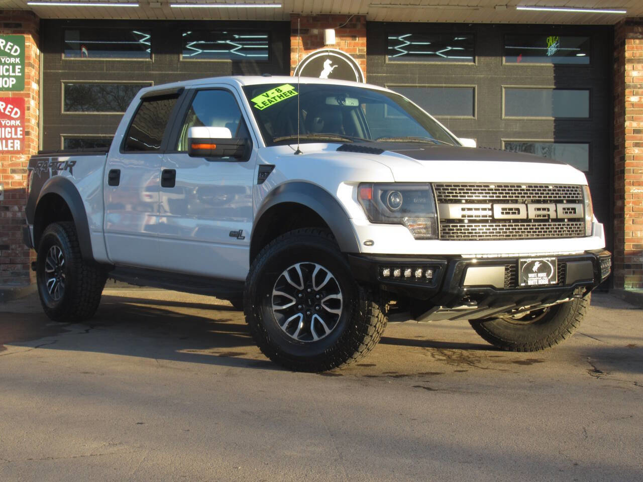 Used 2014 Ford F150 Raptor w/ Equipment Group 801A Luxury image 2