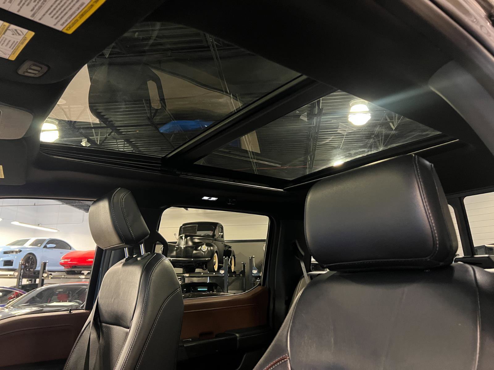 Used 2022 Ford F150 Lariat image 25