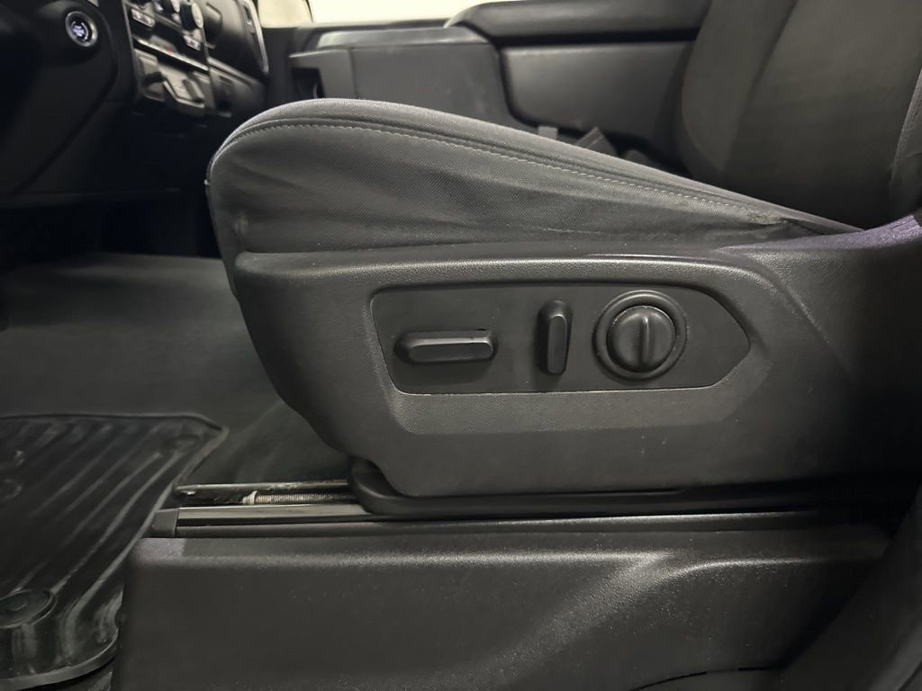 Used 2019 Chevrolet Silverado 1500 LT w/ Texas Edition RWD image 35