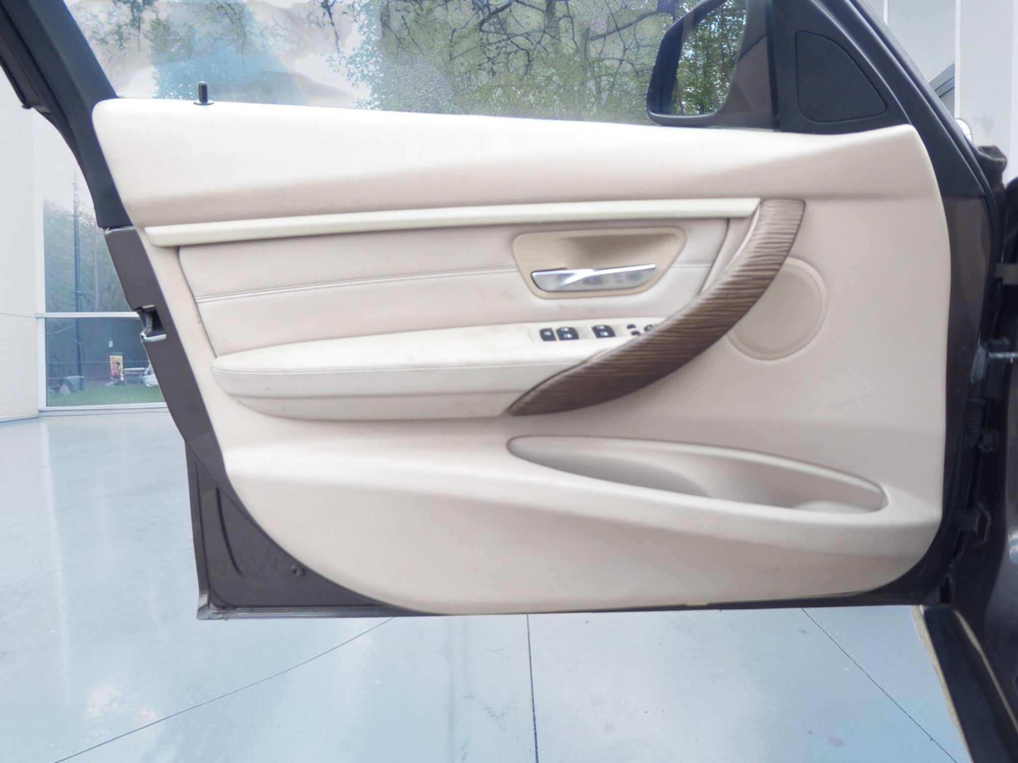 Used 2012 BMW 328i Sedan image 24