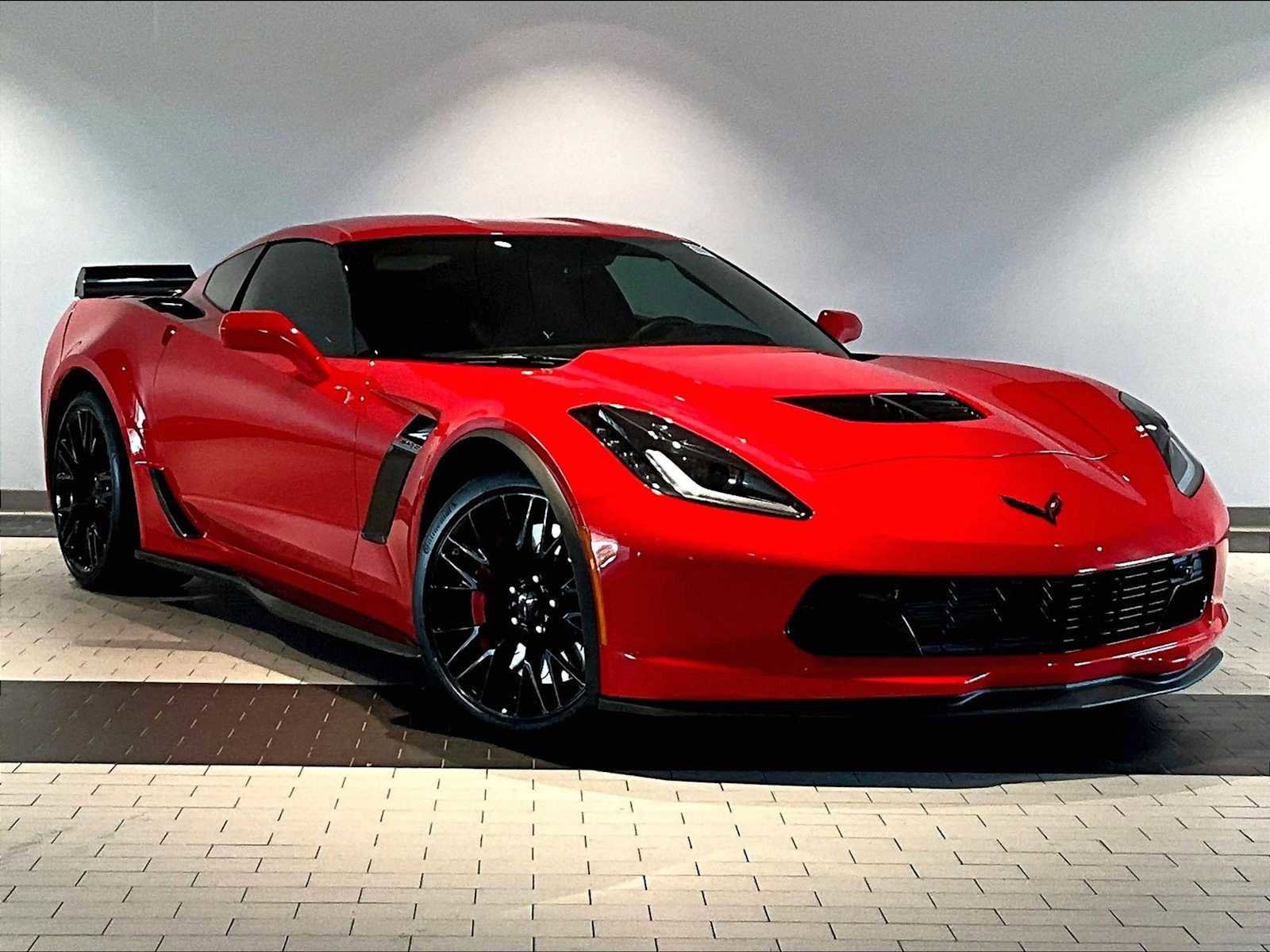 Used 2016 Chevrolet Corvette Z06 w/ 3LZ Preferred Equipment Group image 12