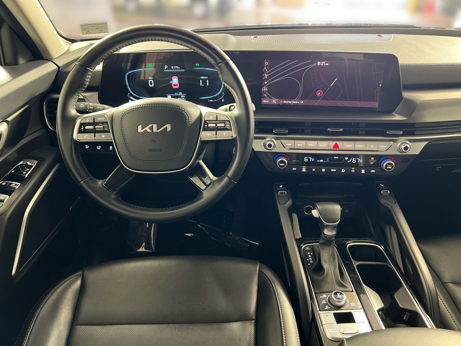 Used 2025 Kia Telluride S image 23