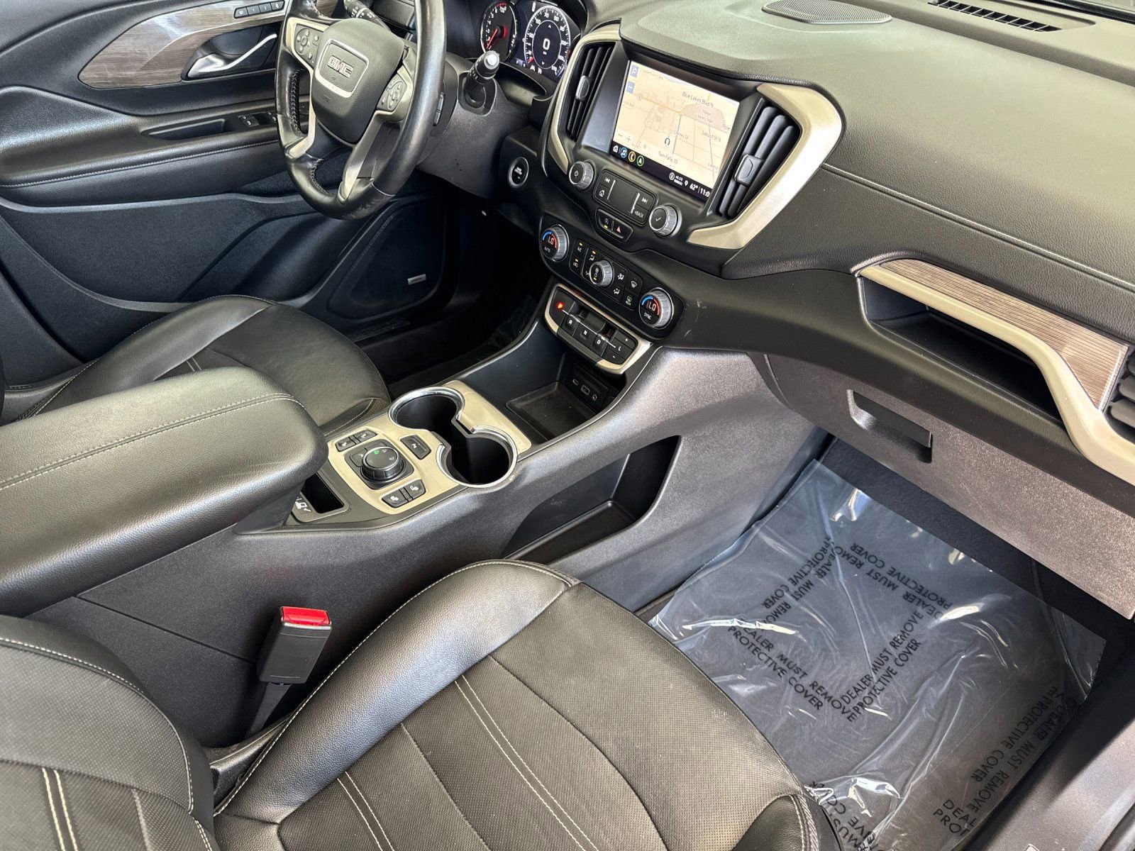 Used 2022 GMC Terrain Denali image 17