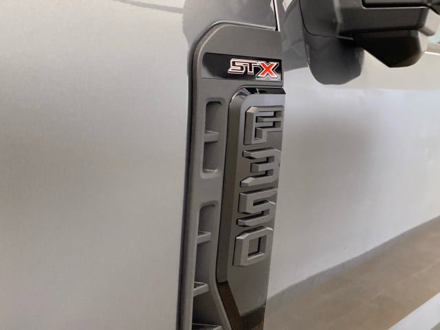 New 2026 Ford F350 4x4 SuperCab Super Duty image 37
