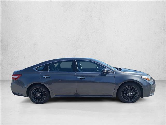 Used 2018 Toyota Avalon Touring w/ All Weather Liner Package FWD image 4