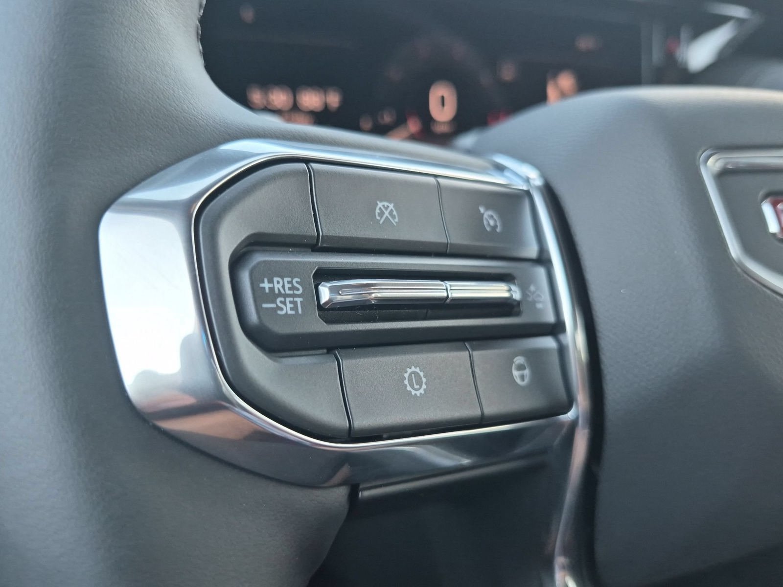 New 2027 GMC Yukon XL Elevation w/ Elevation Premium Package AWD/4WD image 13