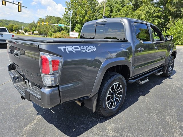 Used 2023 Toyota Tacoma TRD Sport image 7