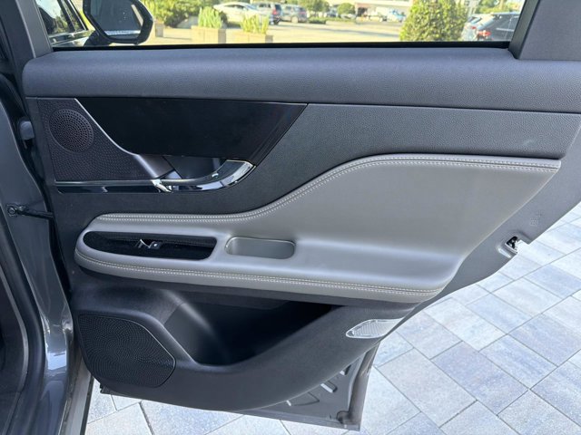 Certified 2023 Lincoln Corsair FWD w/ Equipment Group 101A image 23