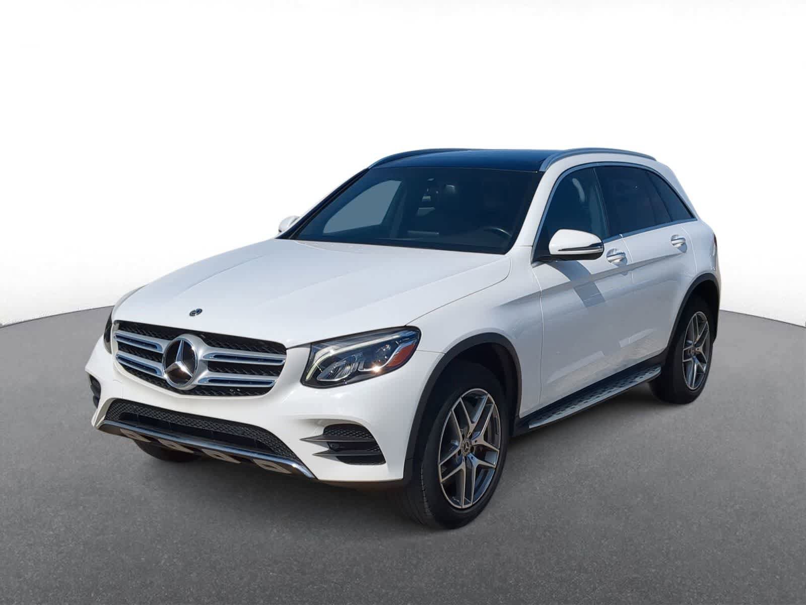 Used 2019 Mercedes-Benz GLC 300 4MATIC image 4