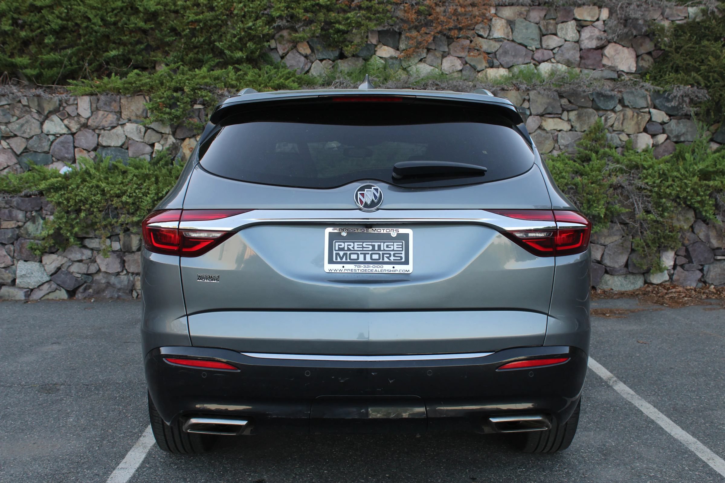 Used 2019 Buick Enclave Essence AWD/4WD image 8