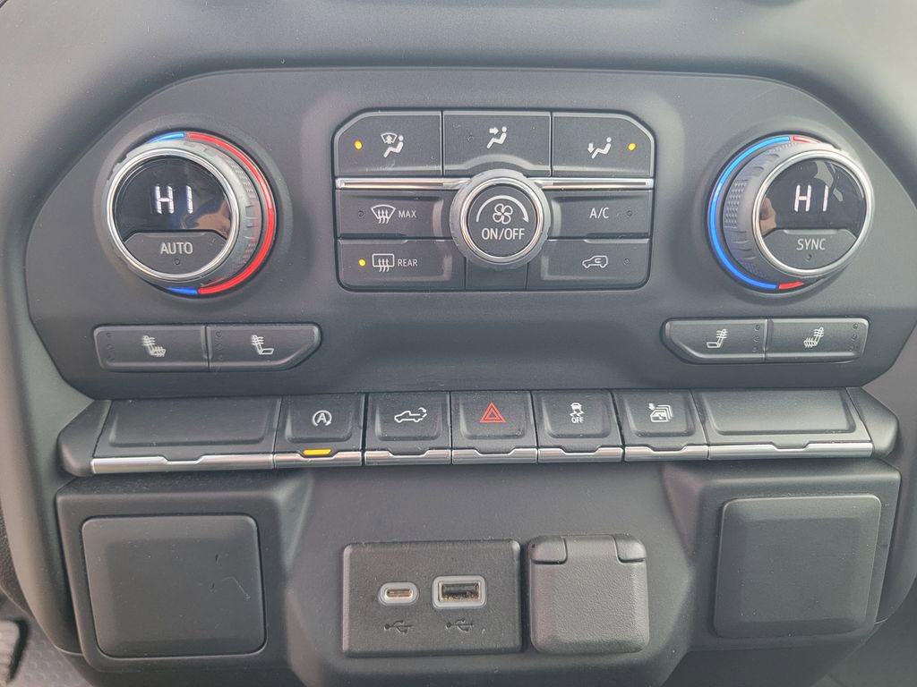 Used 2022 Chevrolet Silverado 1500 LT w/ Bed Protection Package image 15