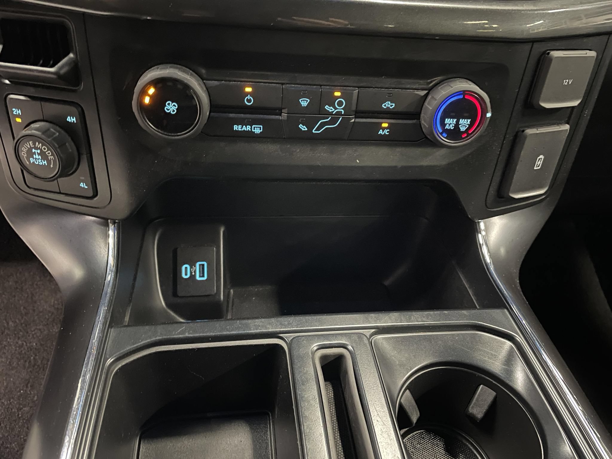 Used 2022 Ford F150 XL w/ STX Appearance Package AWD/4WD image 17