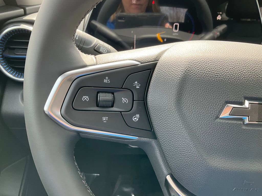 New 2026 Chevrolet Trax LT FWD image 5