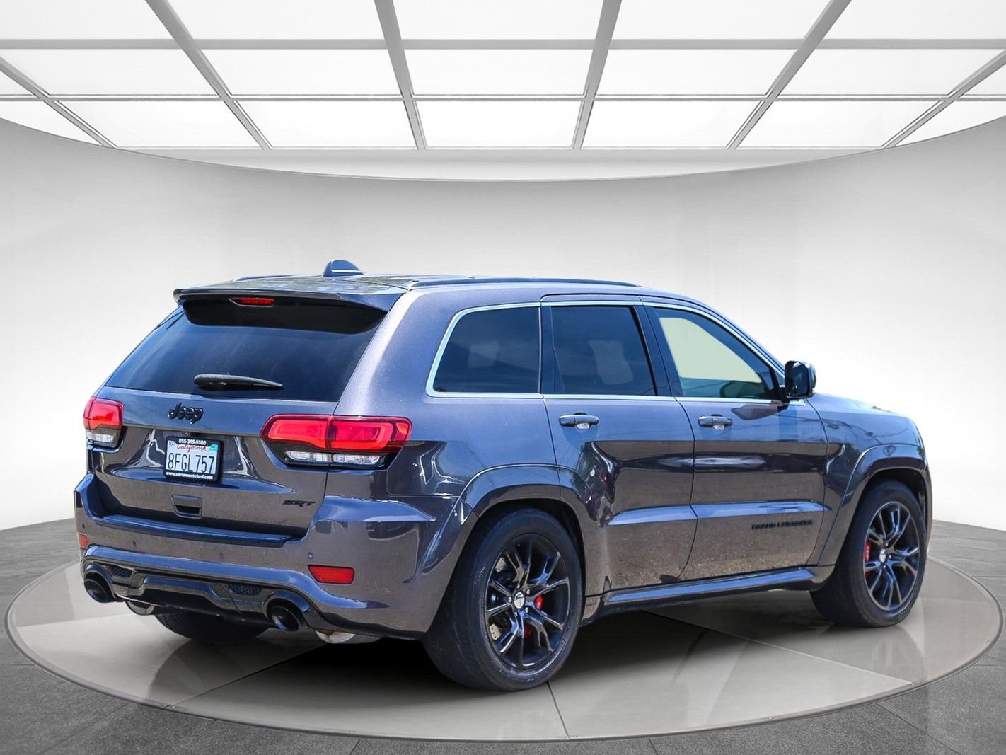 Used 2015 Jeep Grand Cherokee SRT AWD/4WD image 3