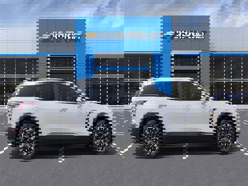 New 2026 Chevrolet Blazer EV LT image 5