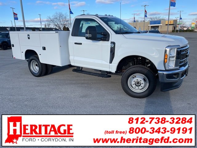 New 2025 Ford F350 XL w/ XL Chrome Package