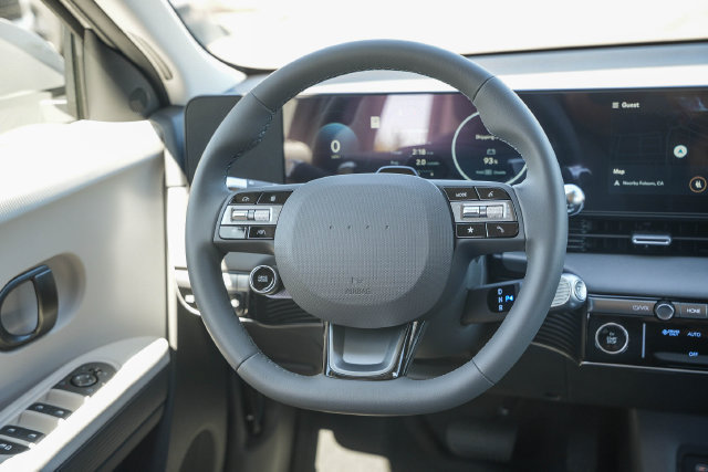 New 2026 Hyundai Ioniq 5 SEL RWD image 18