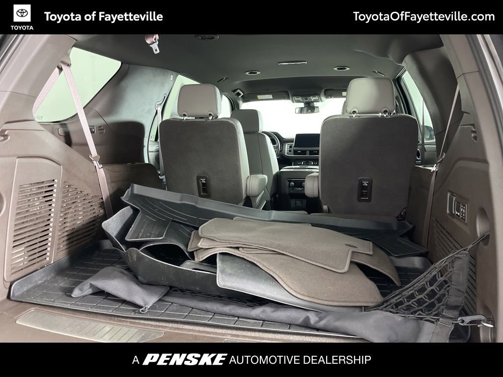 Used 2022 Chevrolet Tahoe Z71 w/ Luxury Package AWD/4WD image 10