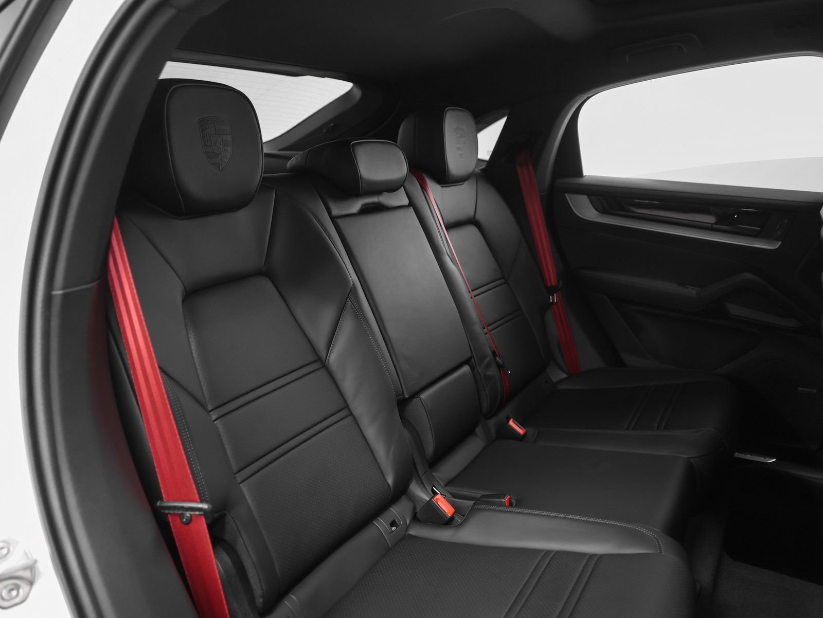 New 2026 Porsche Cayenne Coupe AWD/4WD image 25