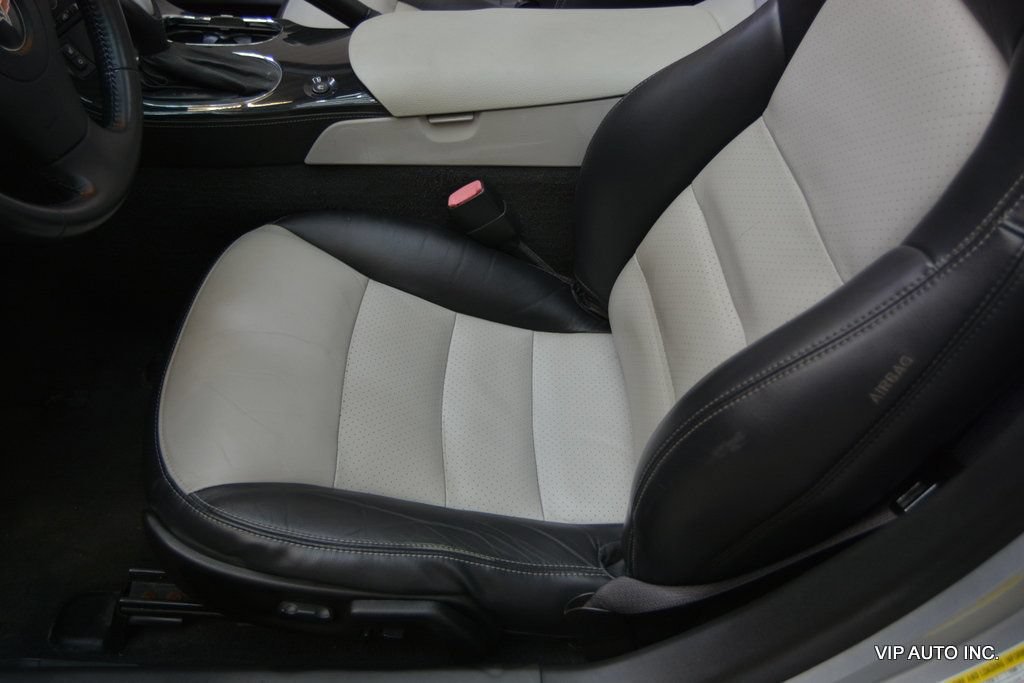 Used 2010 Chevrolet Corvette Grand Sport w/ Preferred Equipment Group RWD image 32