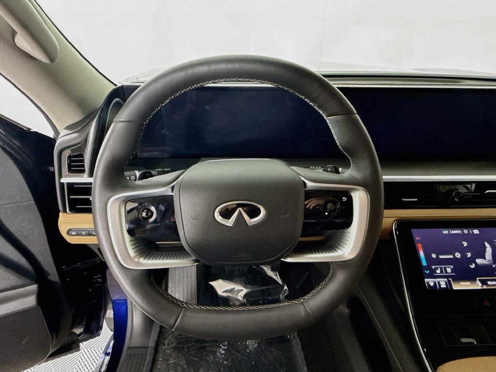 Used 2025 INFINITI QX80 Luxe AWD/4WD image 12