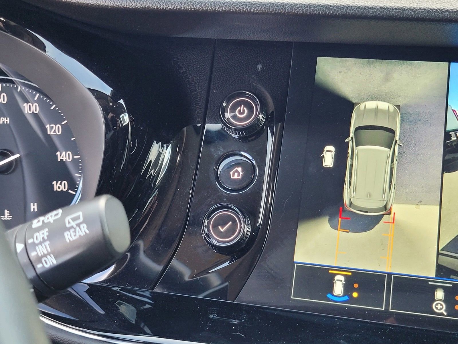 Used 2022 Buick Envision Avenir w/ Safety Package image 25