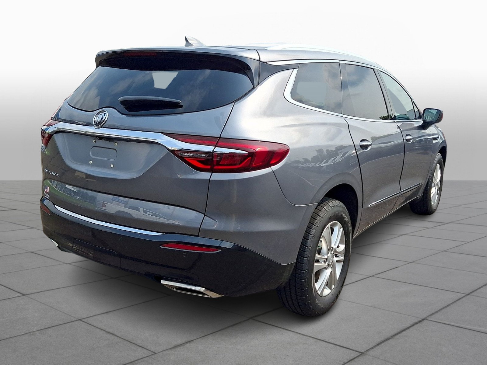 Used 2020 Buick Enclave Essence w/ Sound and Sites Package FWD image 7