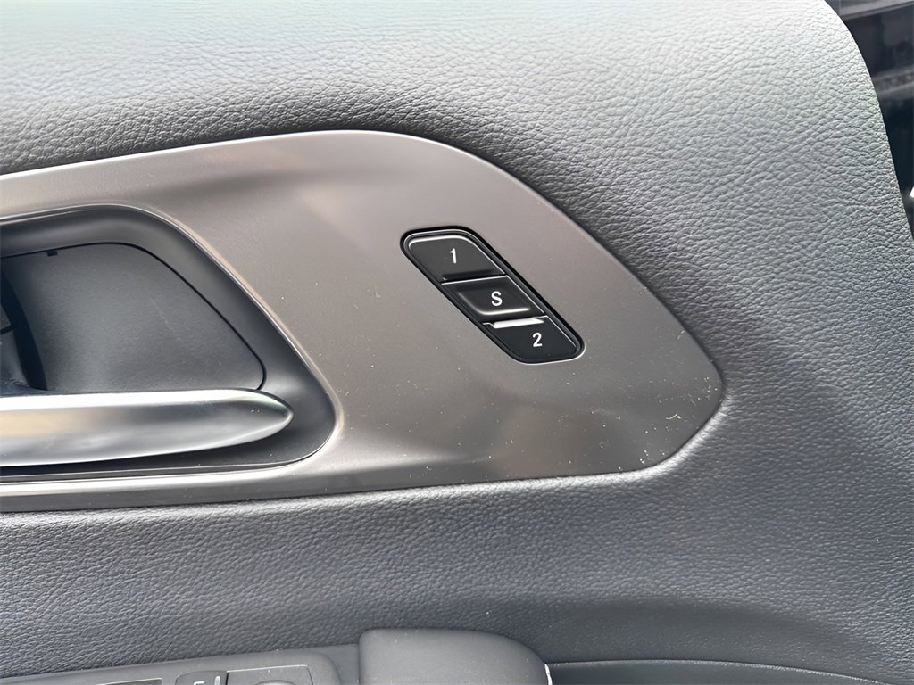 New 2026 Chrysler Pacifica Select image 30