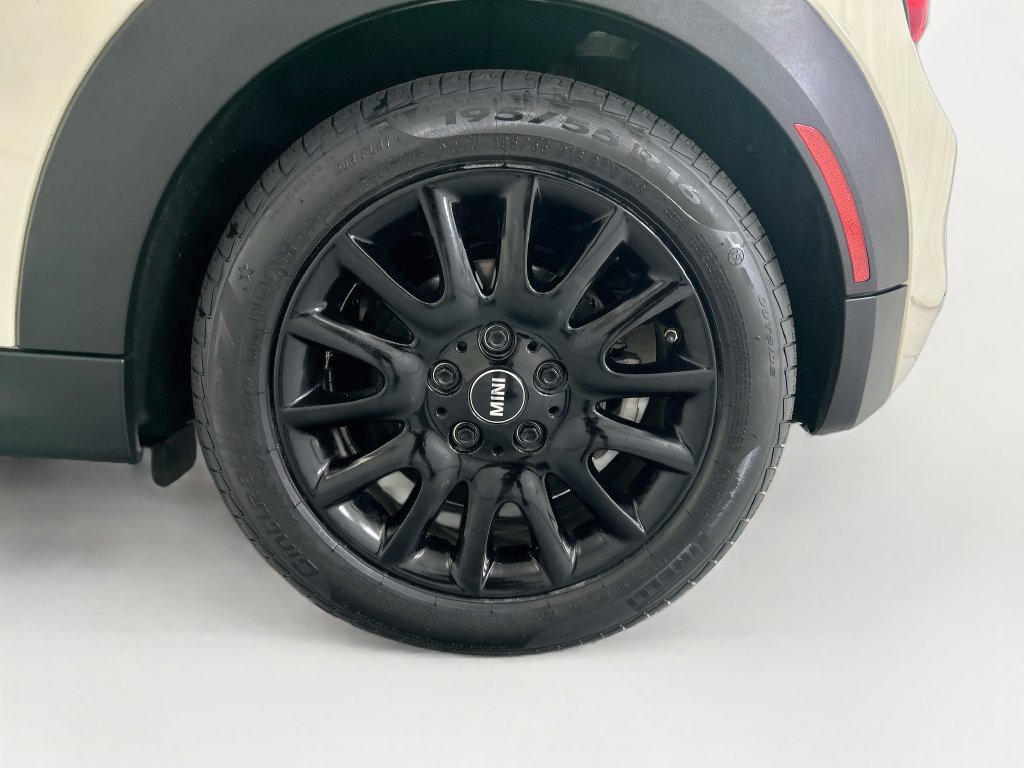 Used 2017 MINI Cooper S FWD image 26
