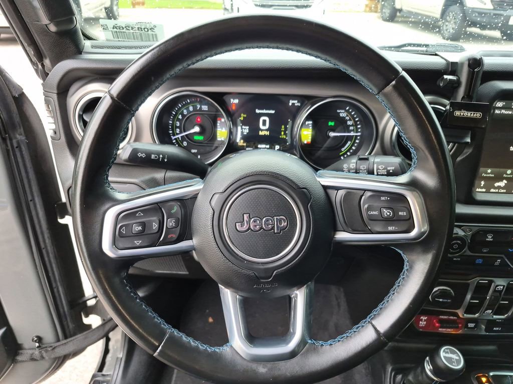Used 2021 Jeep Wrangler Unlimited Rubicon 4xe w/ Safety Group AWD/4WD image 21